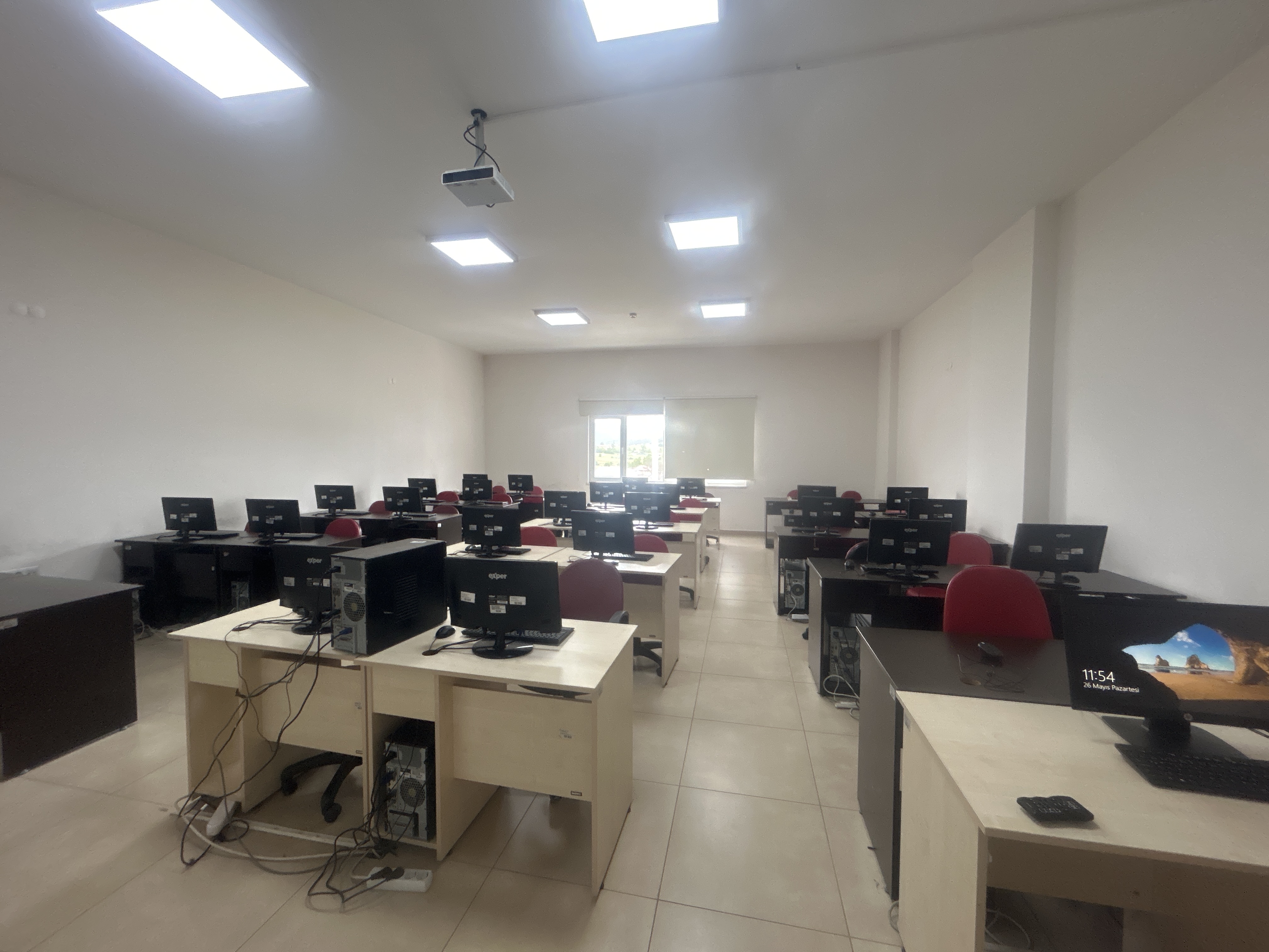 Derslik Resmi