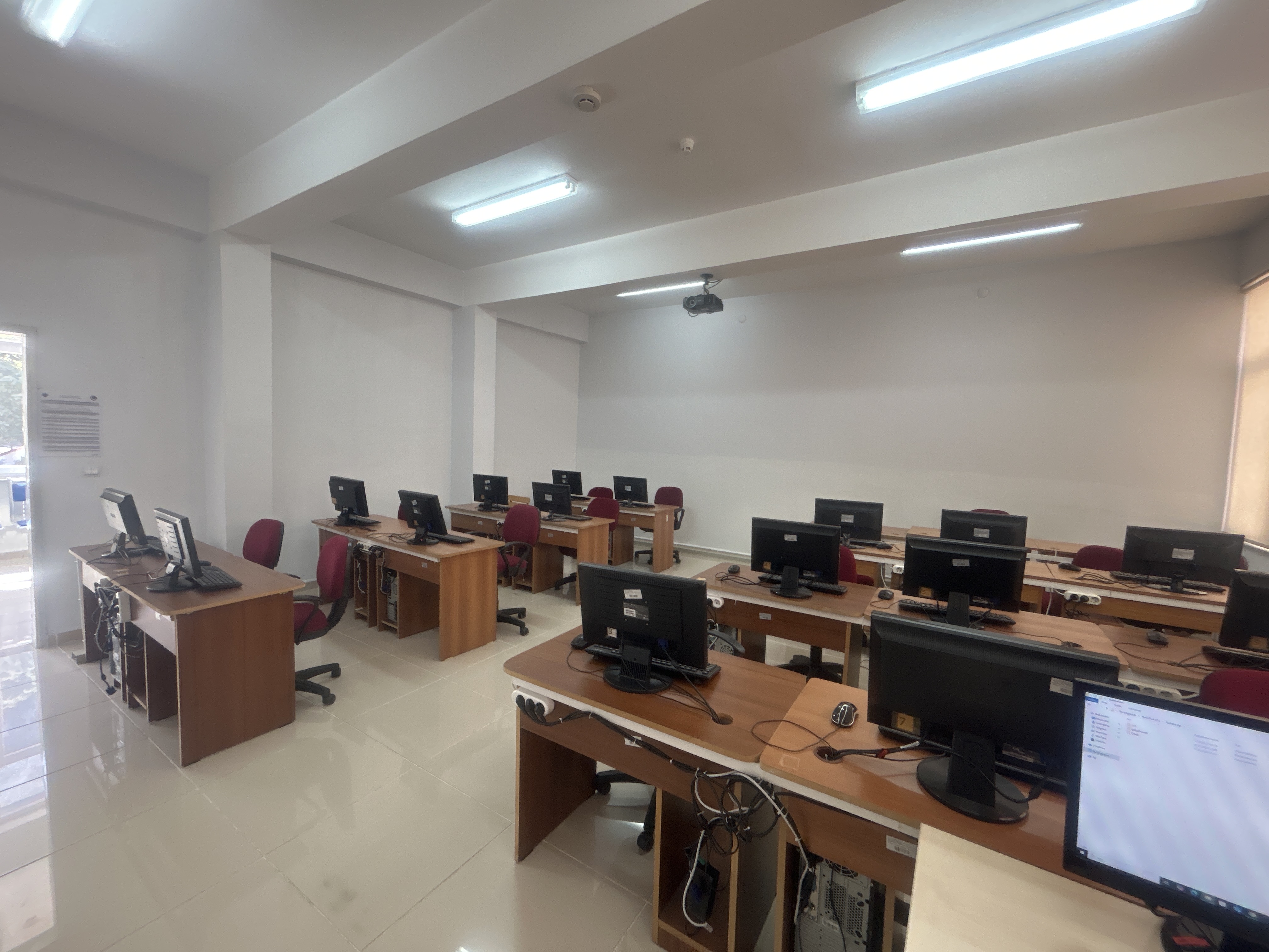 Derslik Resmi