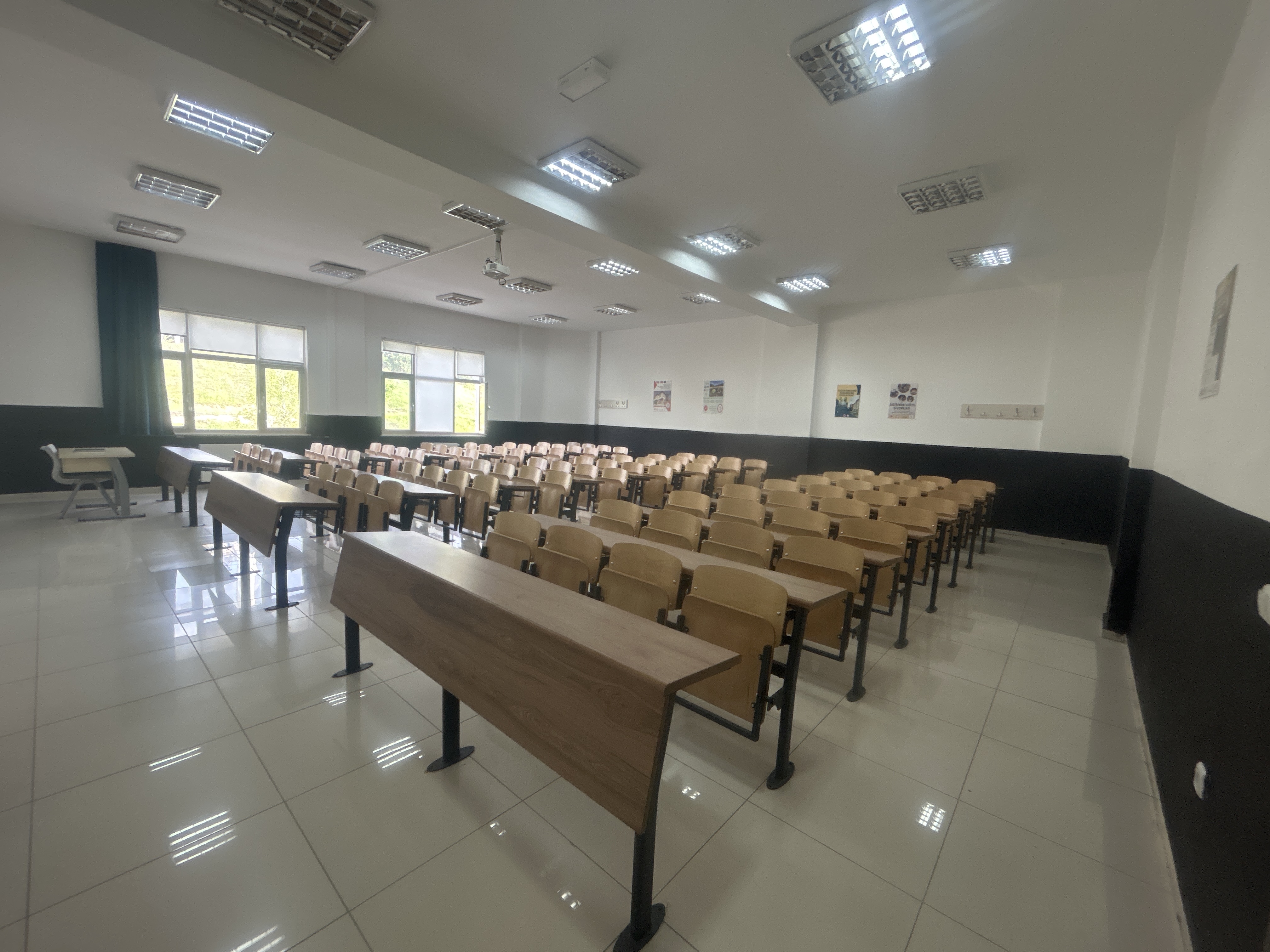 Derslik Resmi
