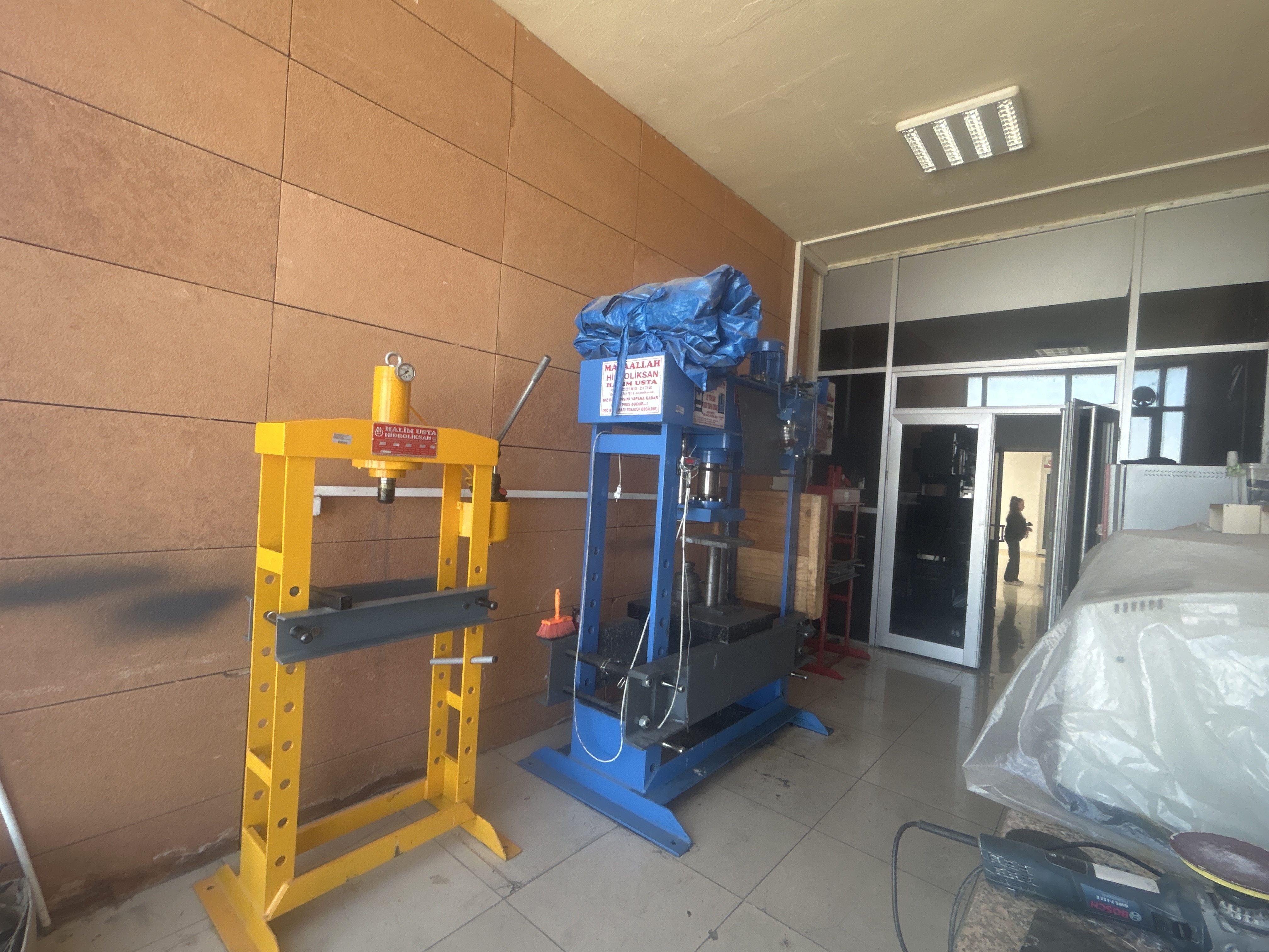Derslik Resmi