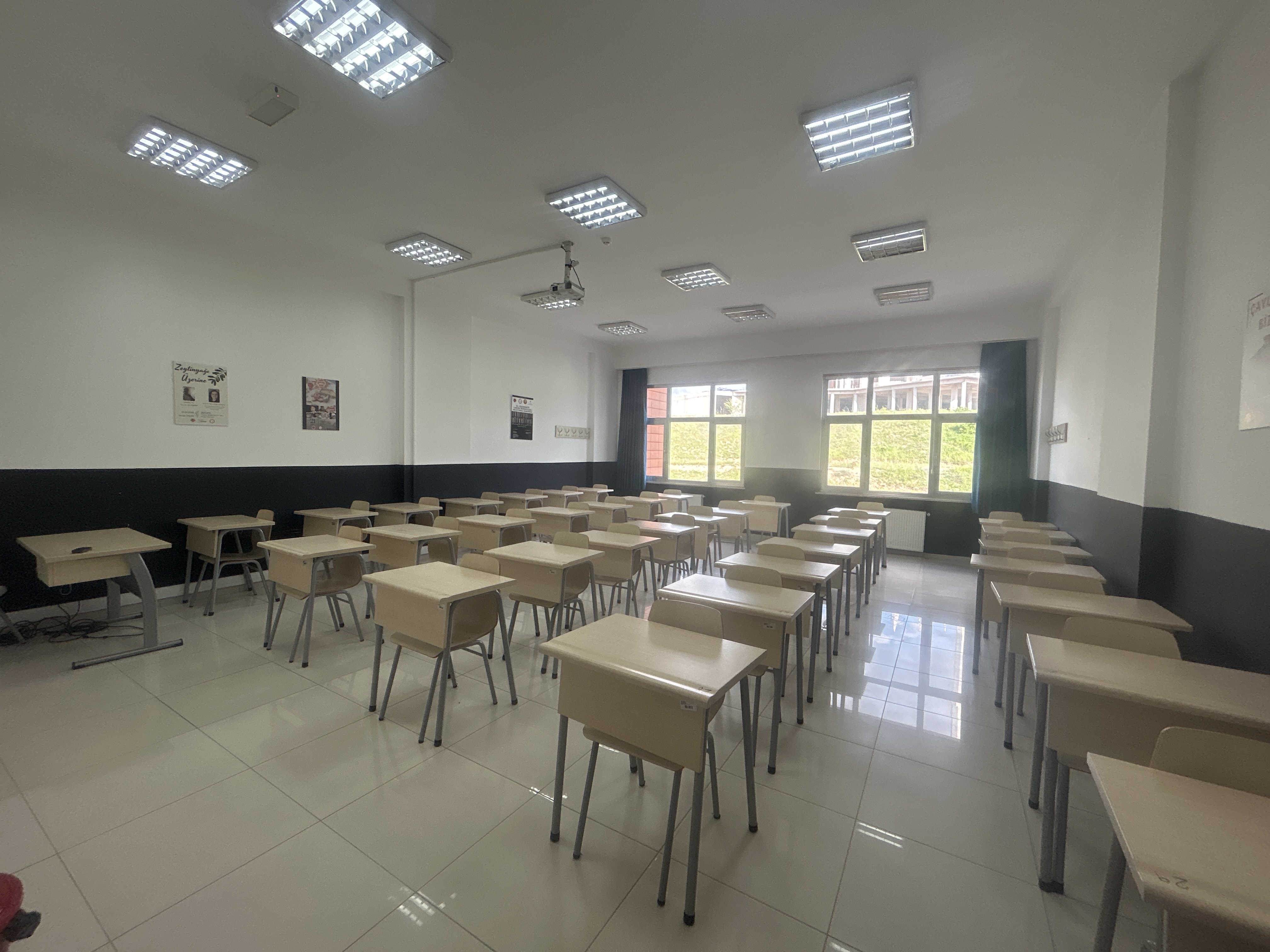 Derslik Resmi