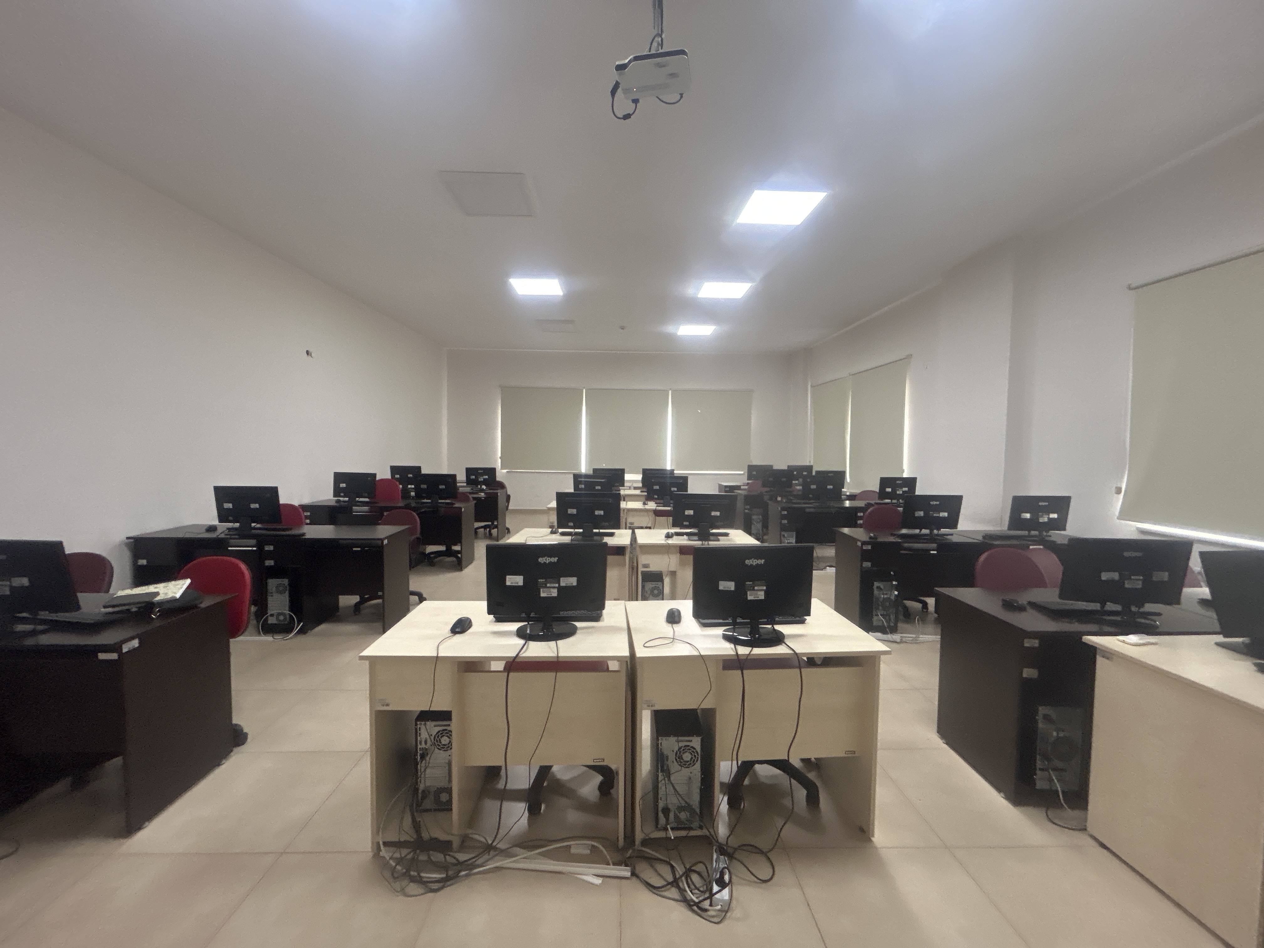 Derslik Resmi