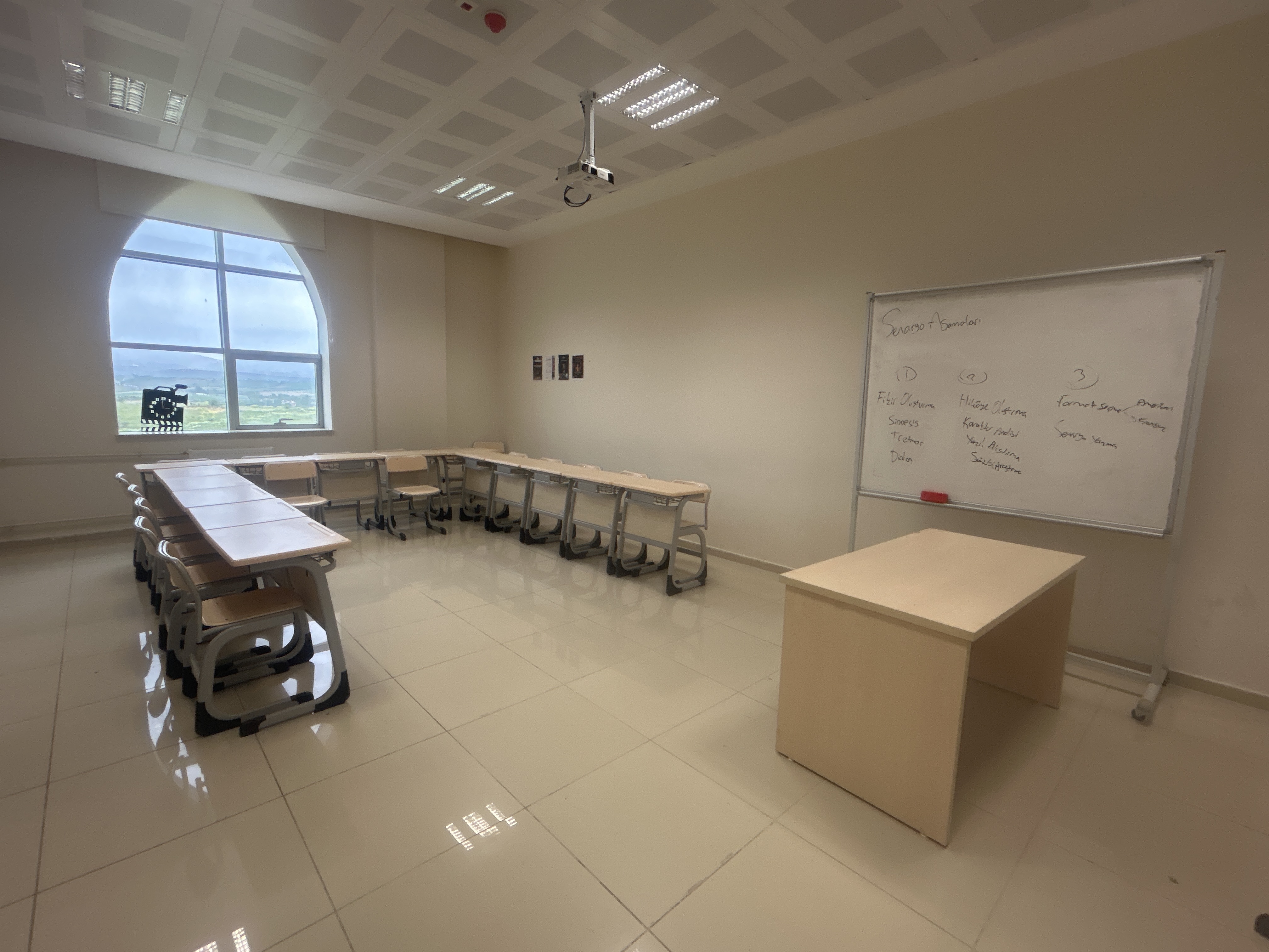 Derslik Resmi