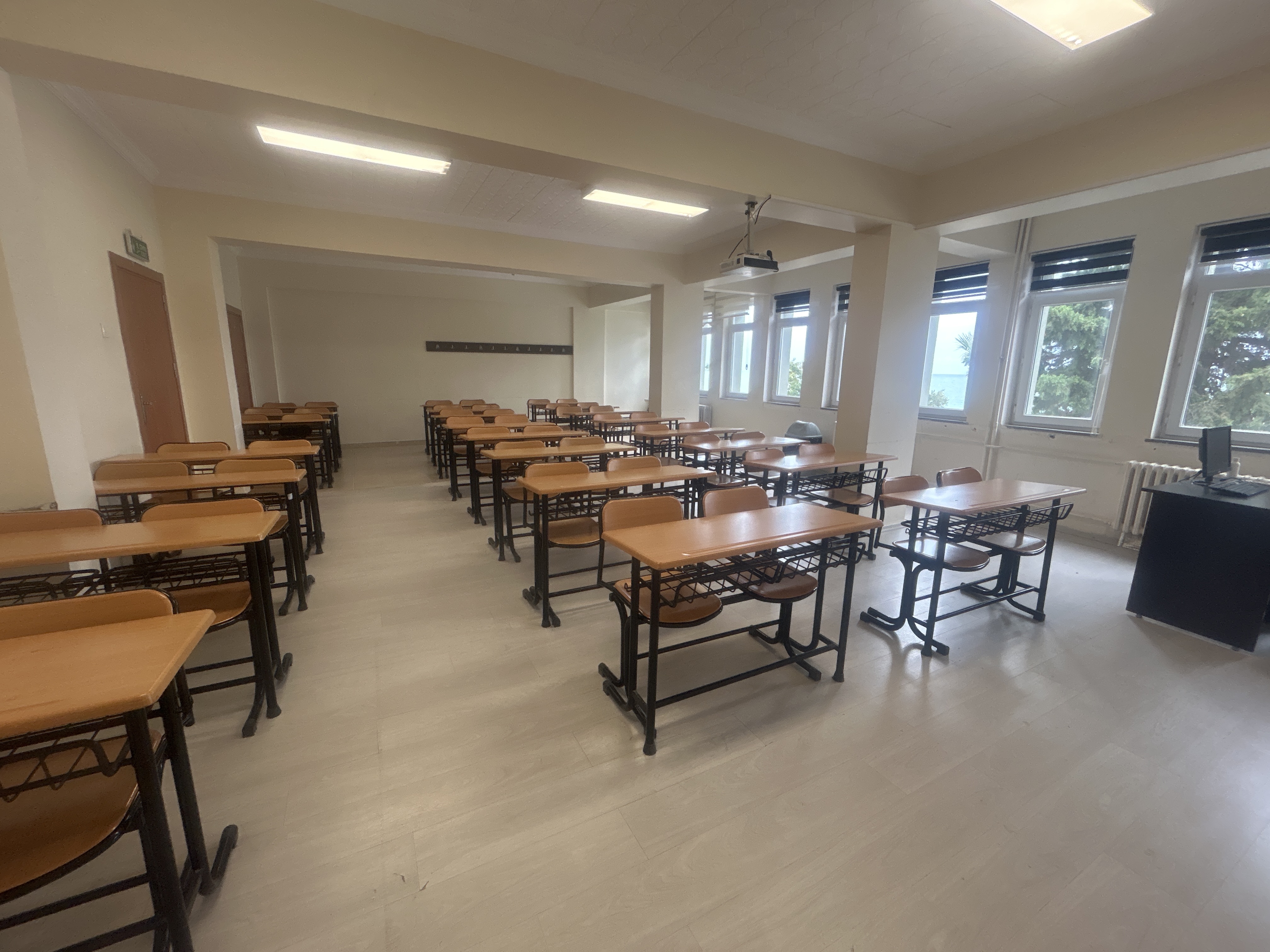 Derslik Resmi