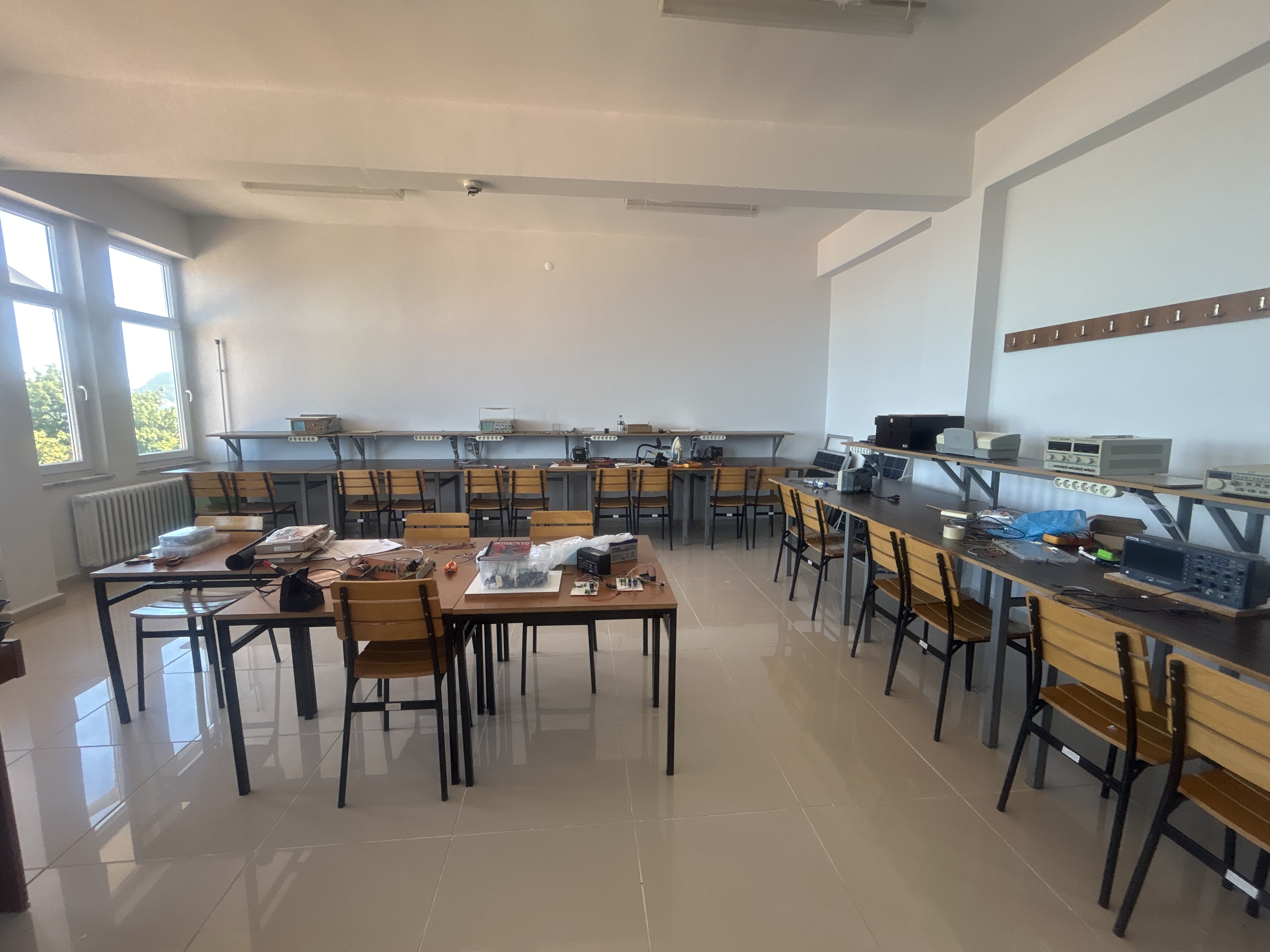 Derslik Resmi