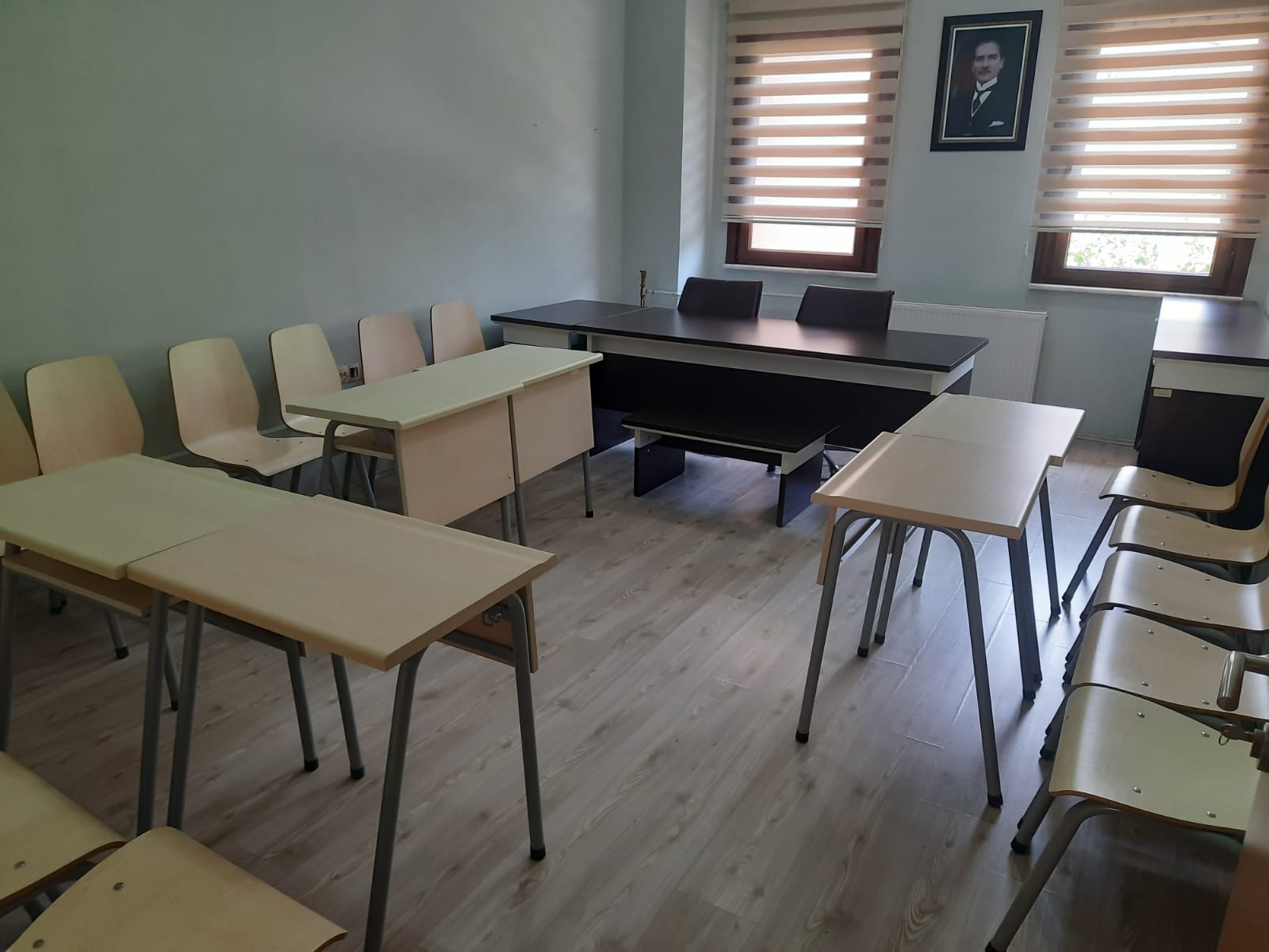 Derslik Resmi