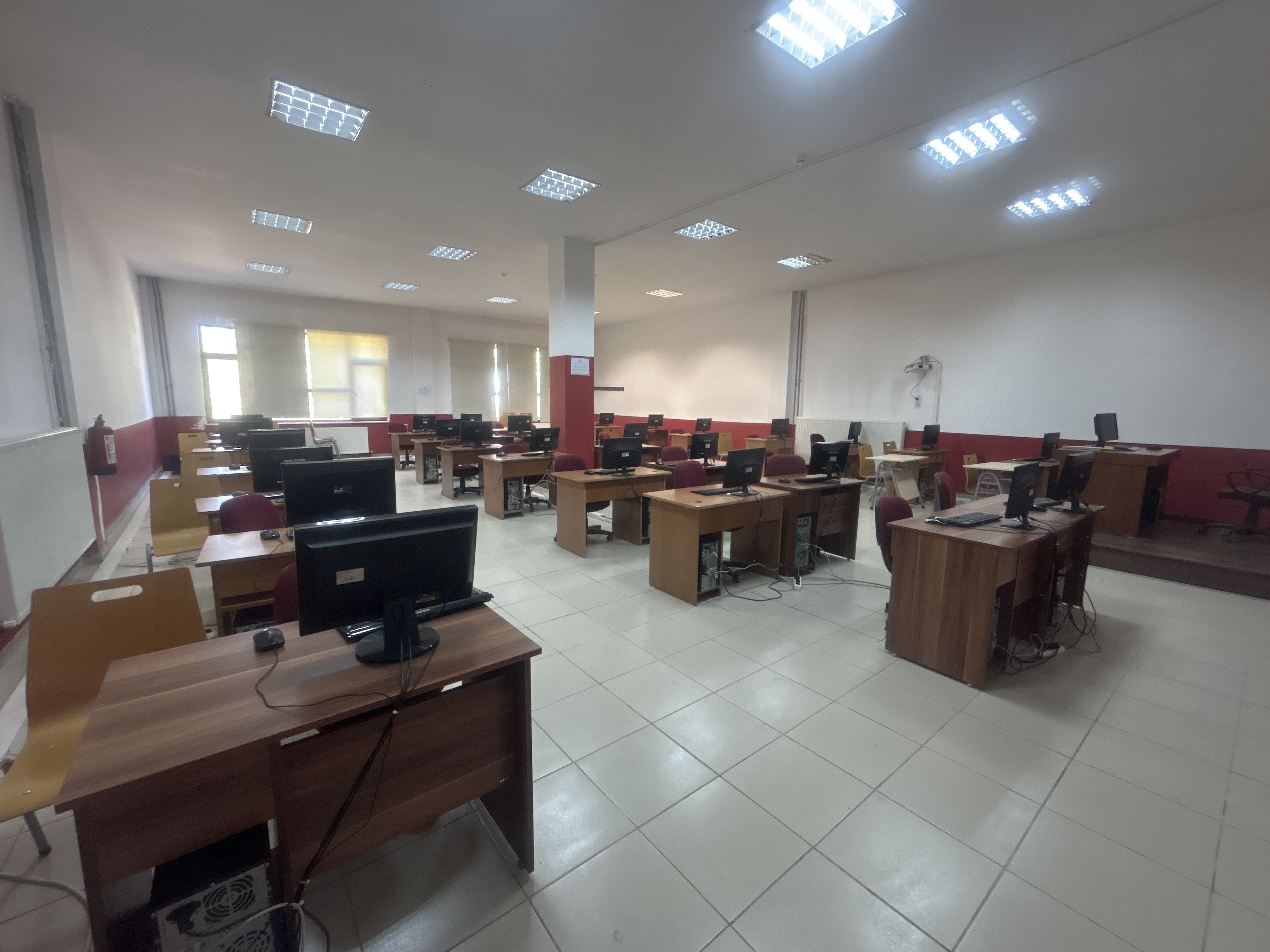 Derslik Resmi