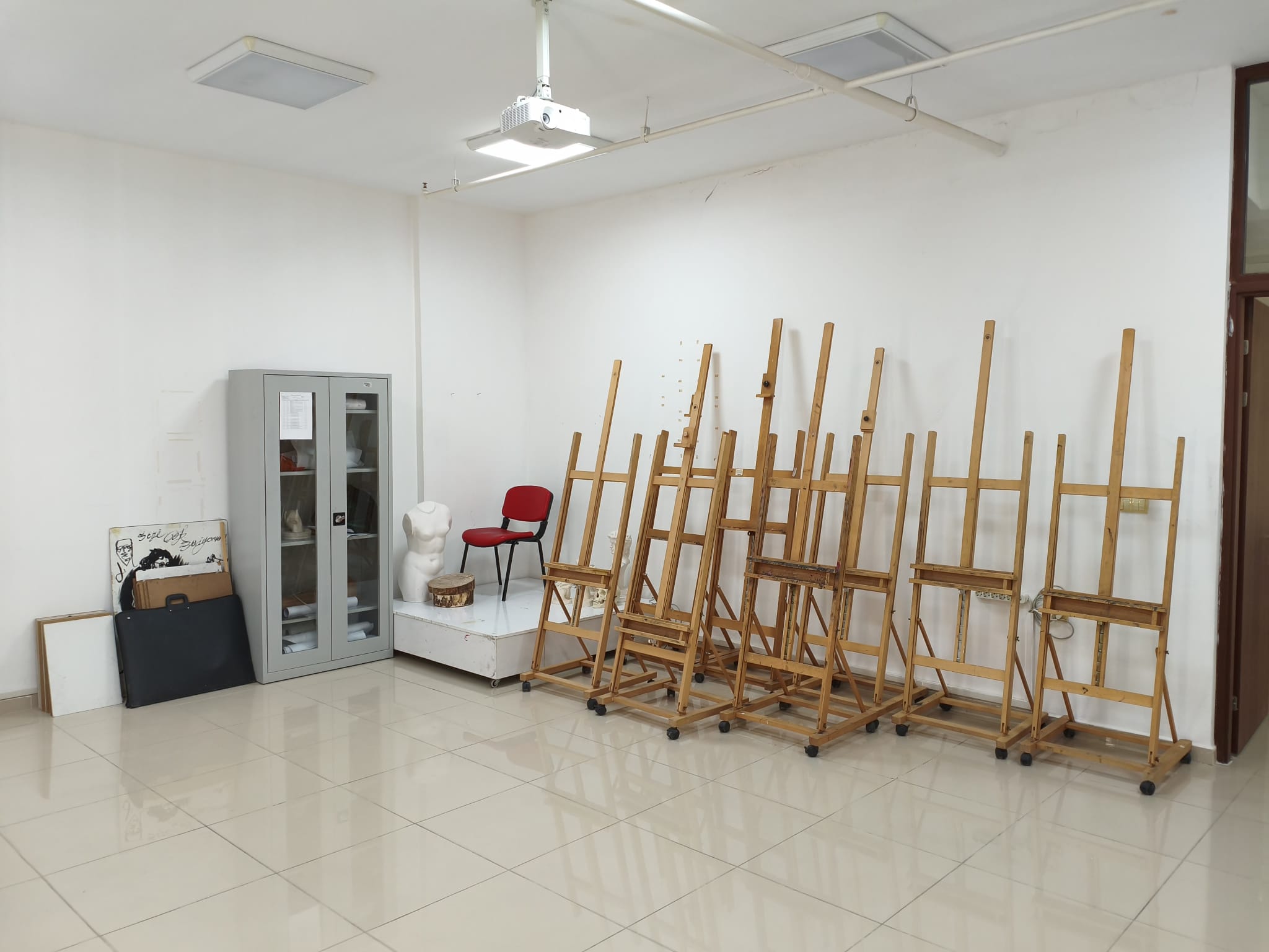 Derslik Resmi